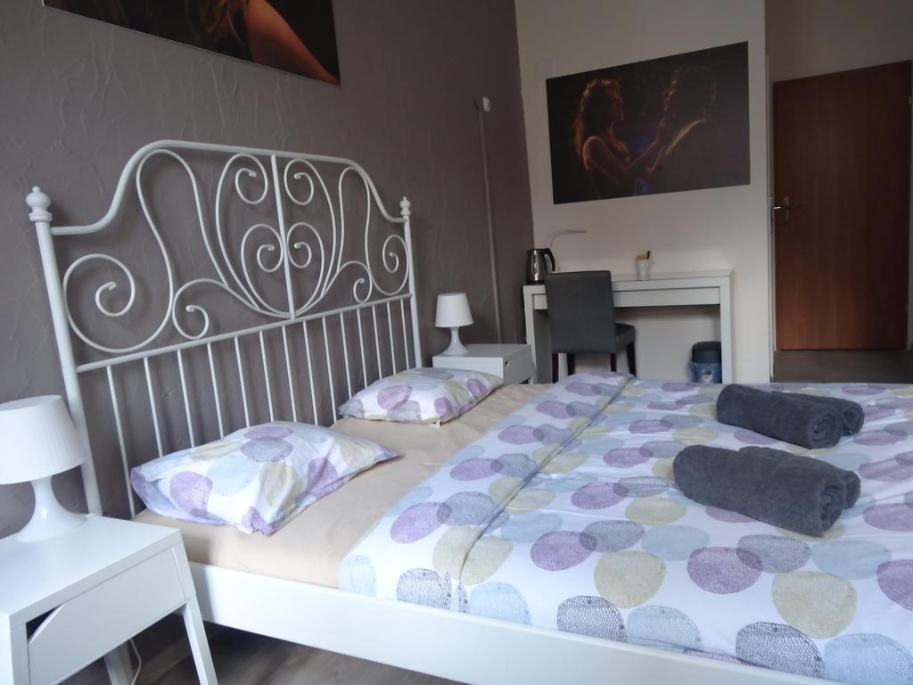 פוזנן Rosemary'S Private Ensuite Rooms In Old Town מראה חיצוני תמונה